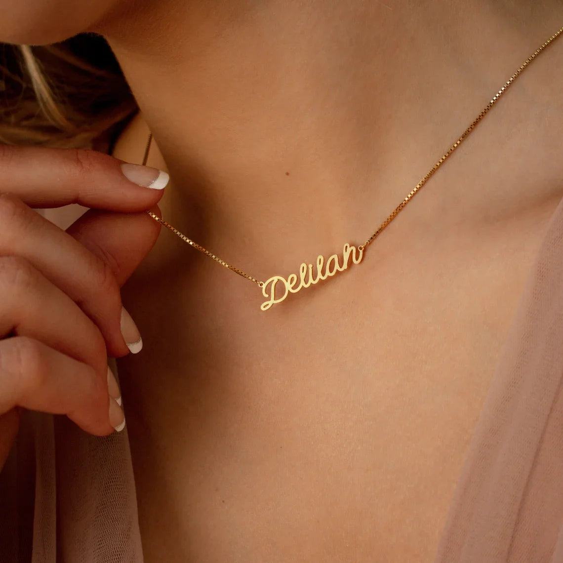 MiMOTTA™ - CLASSIC NECKLACE WITH YOUR NAME "ETERNITY"