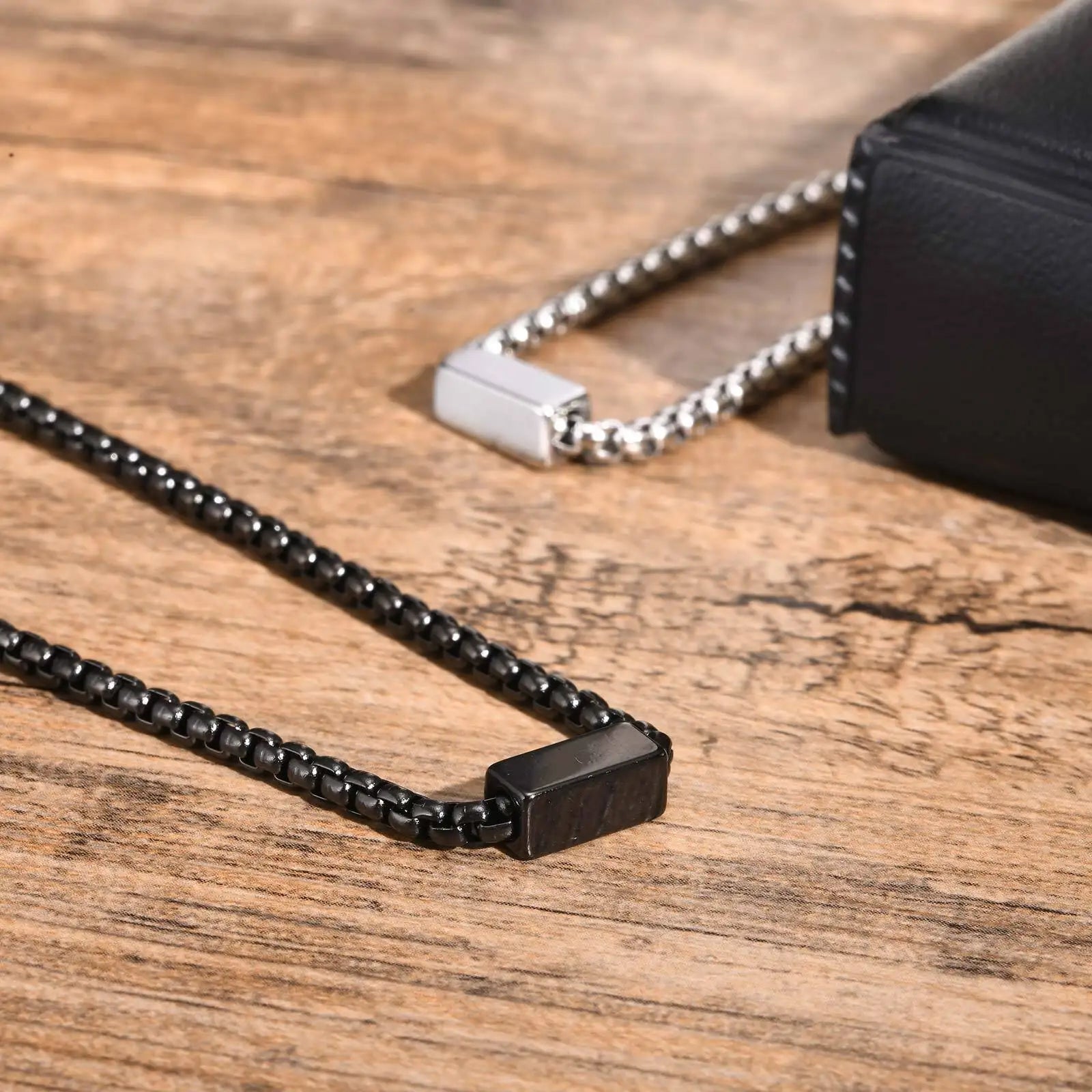 MiMOTTA™ - MODERN MEN'S BRACELET WITH NAME "HERITAGE"