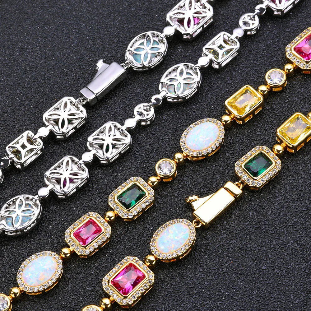 MIMOTTA CIPHER in gold and silver tone, close-up of halo bezels