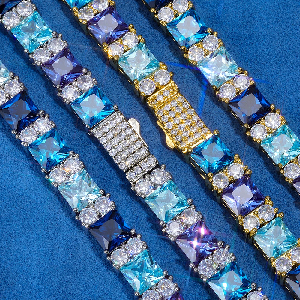 MIMOTTA ZENITH close-up of pavé box clasp