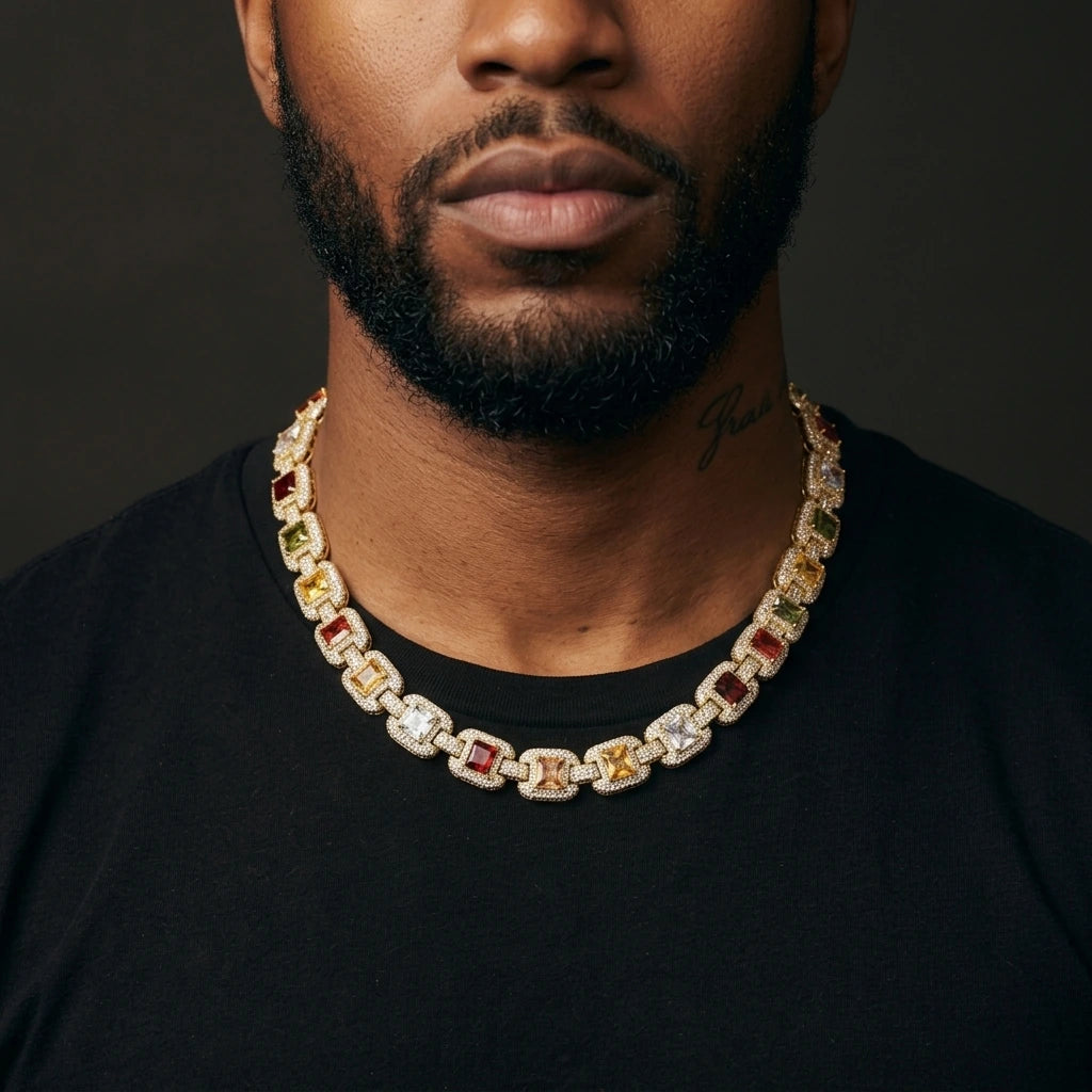 MIMOTTA EMPIRE necklace worn on the neck